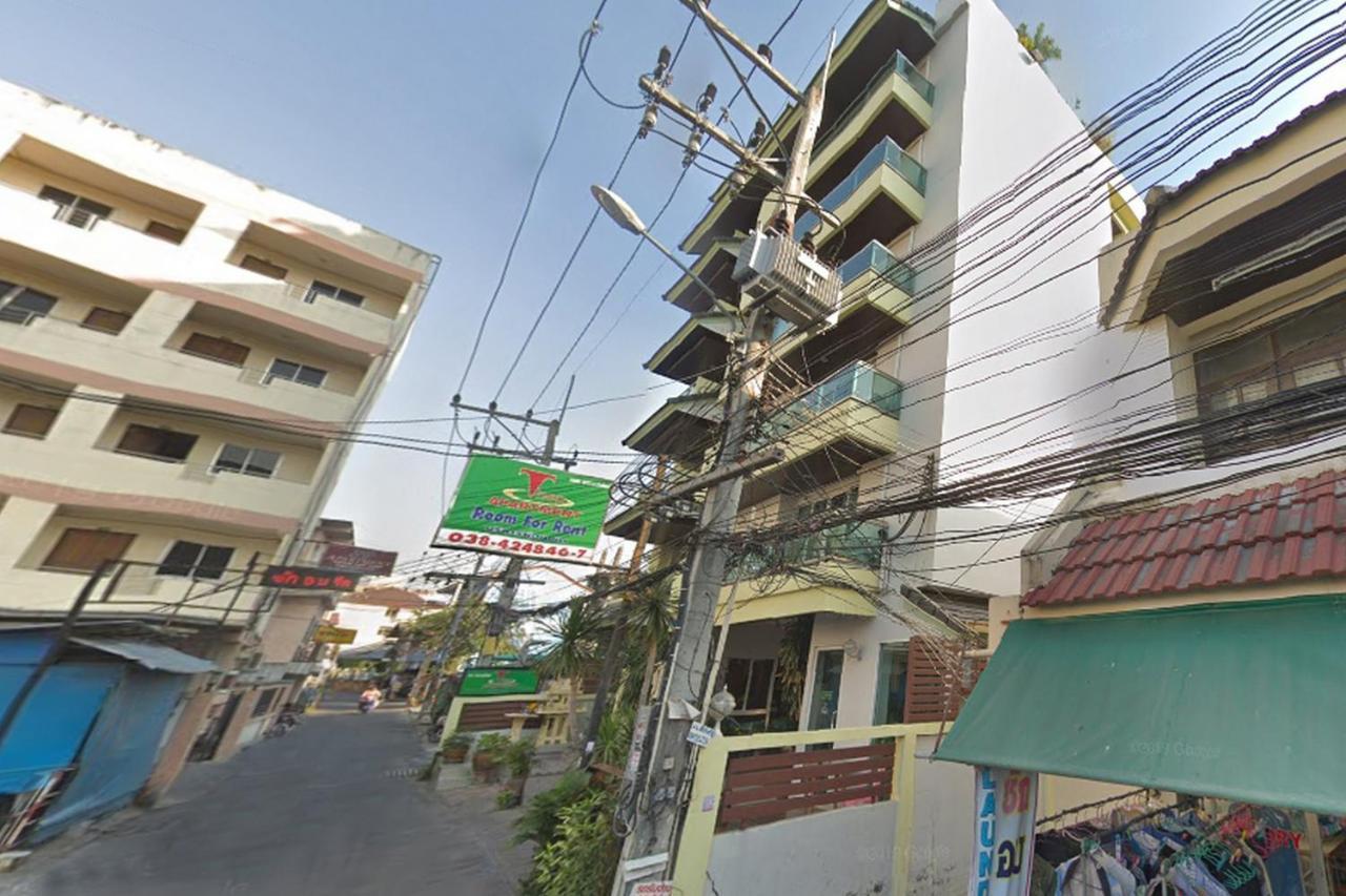 Oyo 1097 Thep Apartment Pattaya Luaran gambar